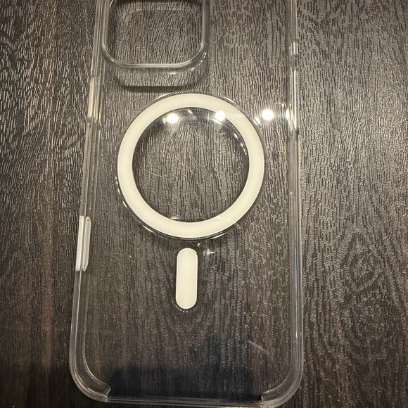 EUC Apple iPhone 16 Pro Max Transparent MagSafe Case - Picture 3 of 7